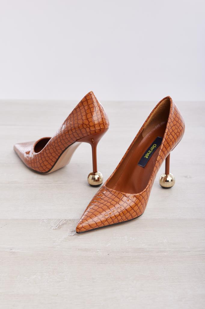 Topuk Aksesuarlı Kadın Stiletto