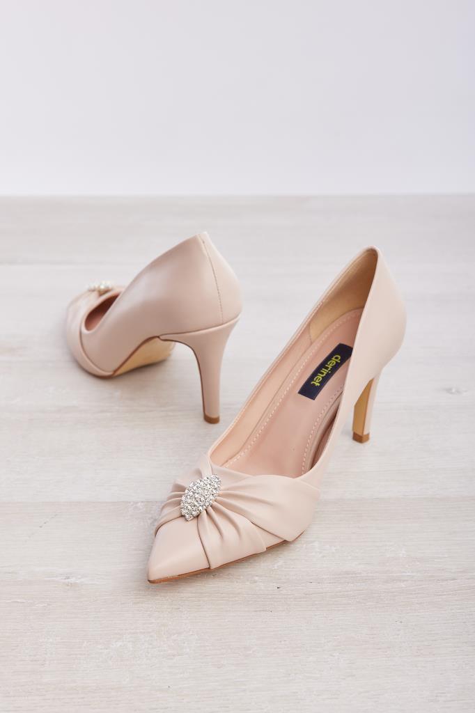 Taş Aksesuarlı Kadın Gelinlik Ayakkabısı