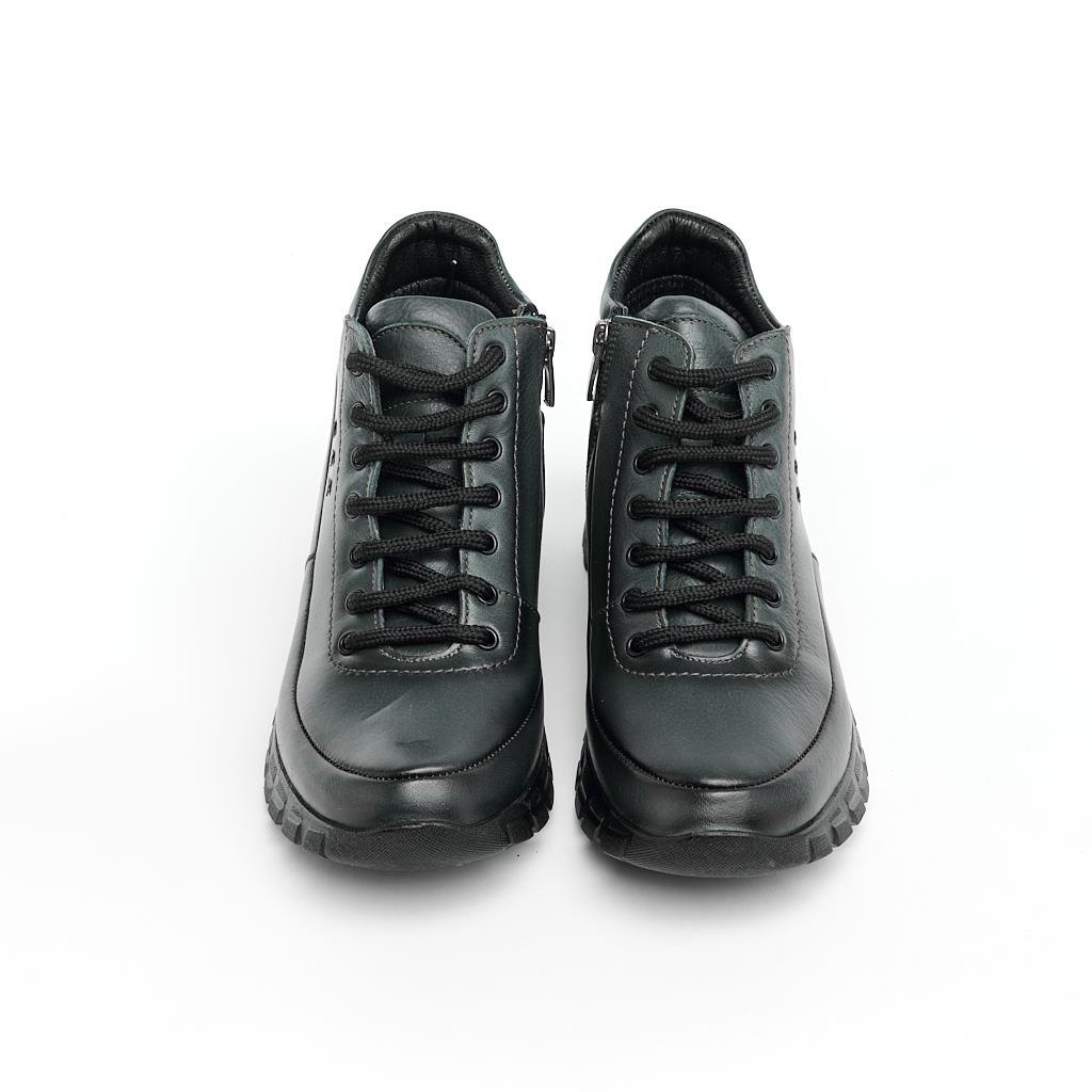 Genuine Leather Zippered Women's Boots