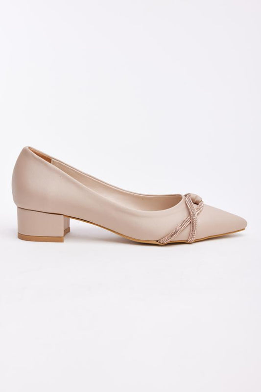 Women's Low Heel Shoes with Stone Accessories