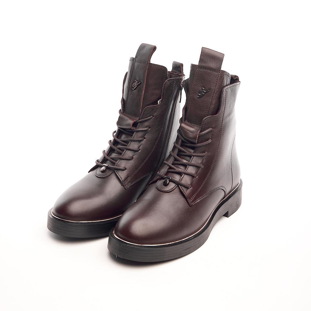 Genuine Leather Zippered Women's Boots