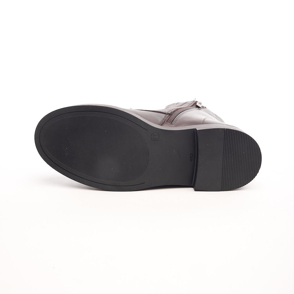 Genuine Leather Zippered Women's Boots
