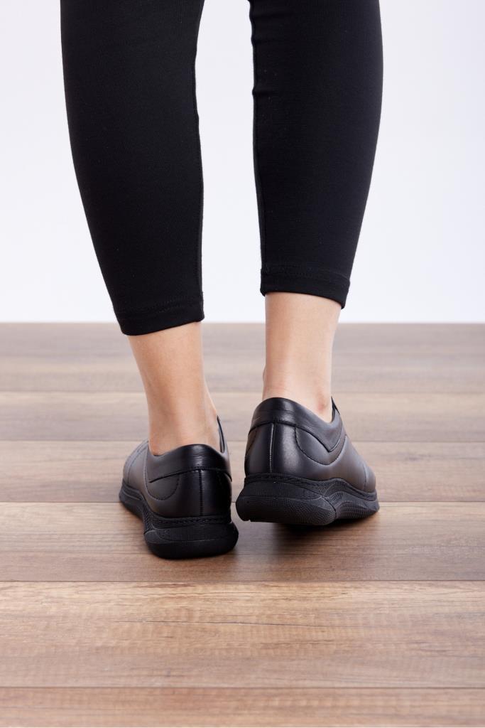 Hakiki Deri Lastik Bağcıklı Kadın Casual Ayakkabı 
