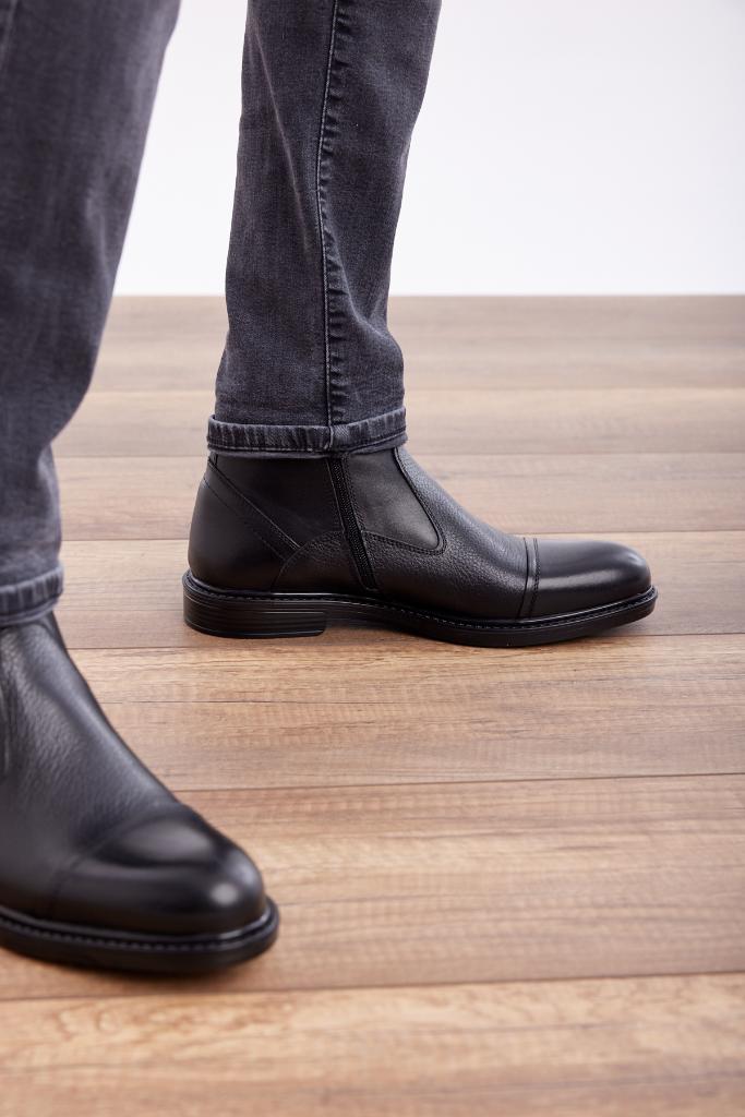 Genuine Leather Zippered Men's Boots